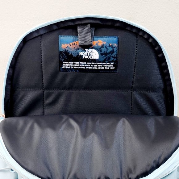 The North Face Women’s Borealis Luxe Backpack - Picture 5 of 12